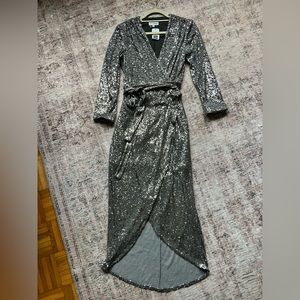 Halston Silver Sequins Wrap Dress sz. 8 (fits like a 6)